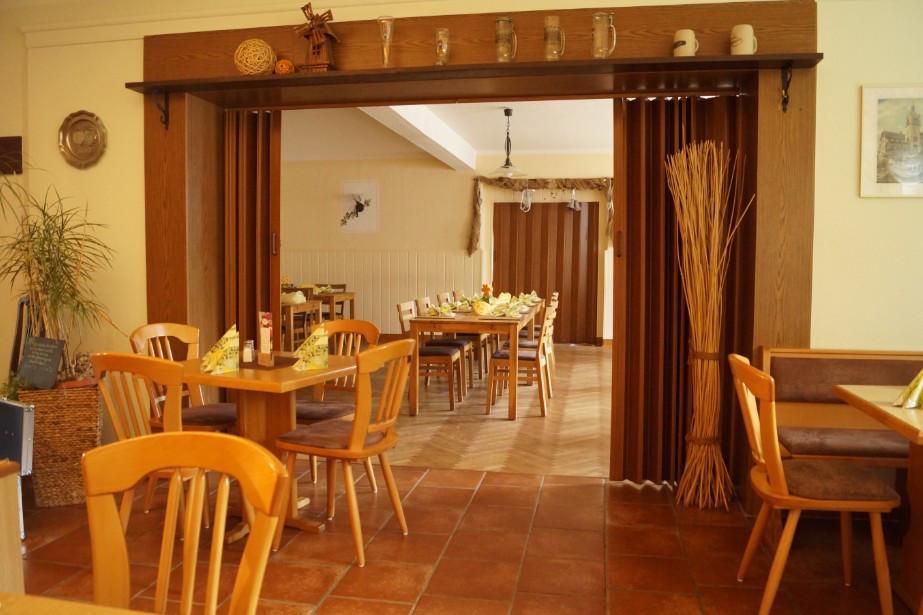 Berggasthof Beckenbergbaude Hotel Eibau ภายนอก รูปภาพ